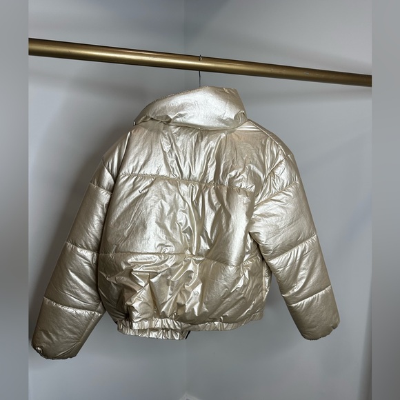 Gold puffer jacket - Picture 2 of 2